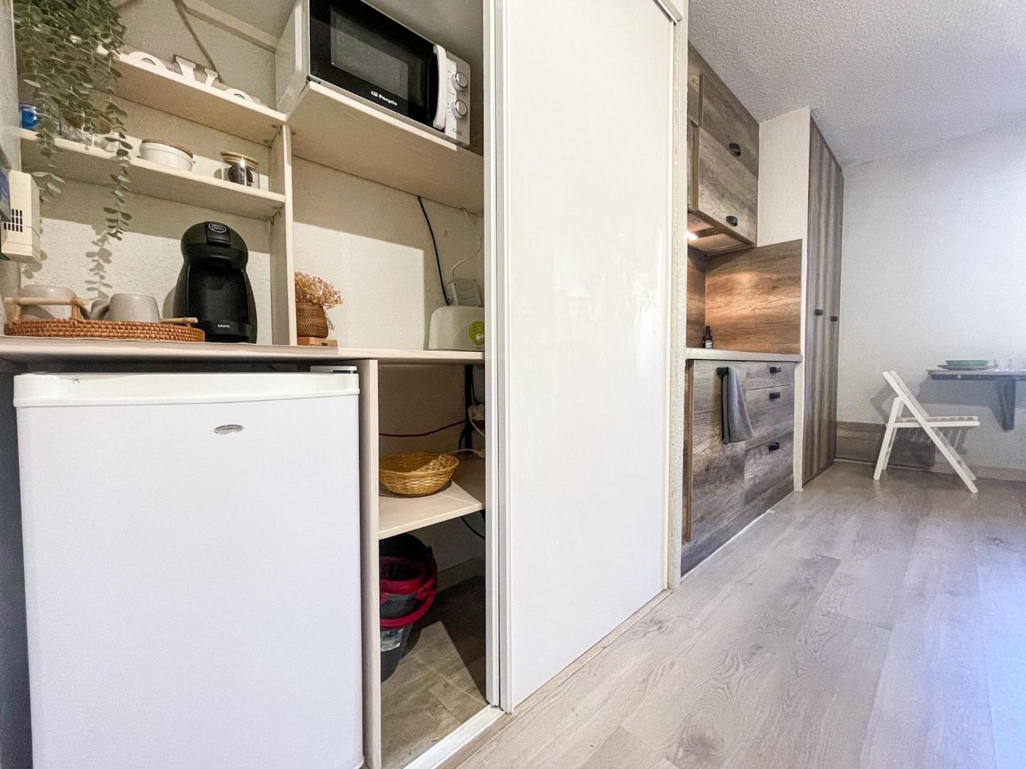Apartamento Ideal Para Parejas En Enveitg Buitenkant foto